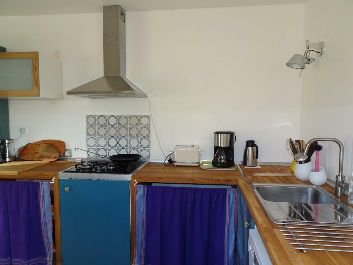 Domaine Du Petit Tournebelle Apartment Груисан Екстериор снимка